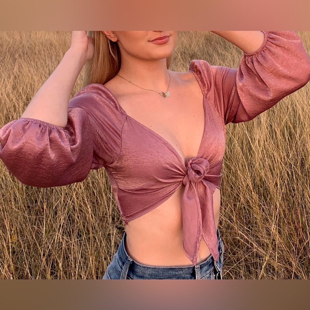 Windsor Mauve Satin Tie-Front Crop Top